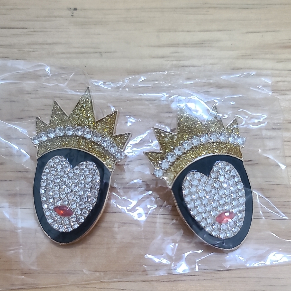 Embellished Rhinestone Earrings - Crowned Queen With Heart - Gold, Black, Red